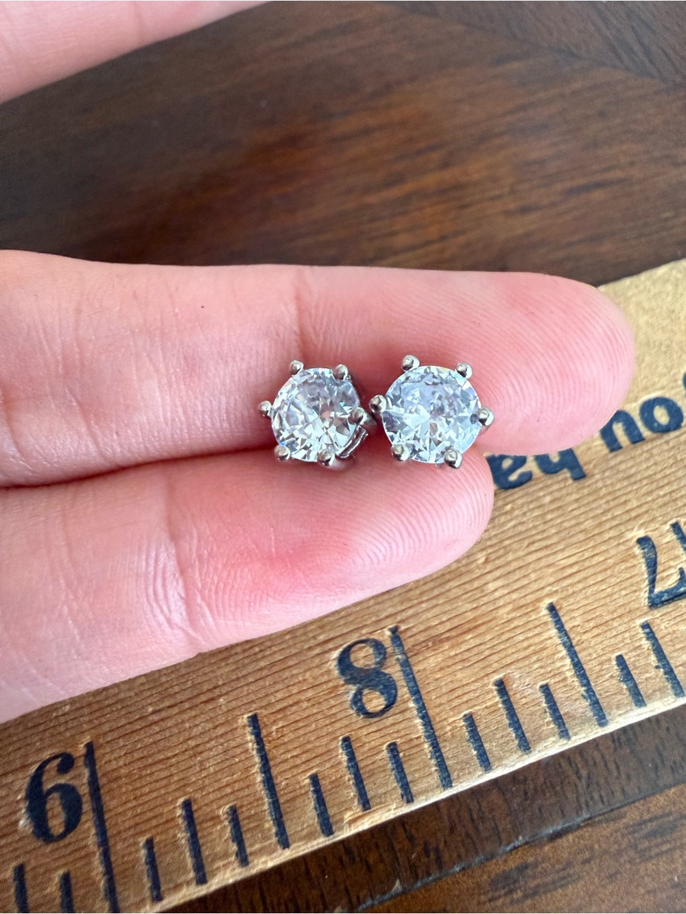 New no tag 925 Sterling Silver Studs